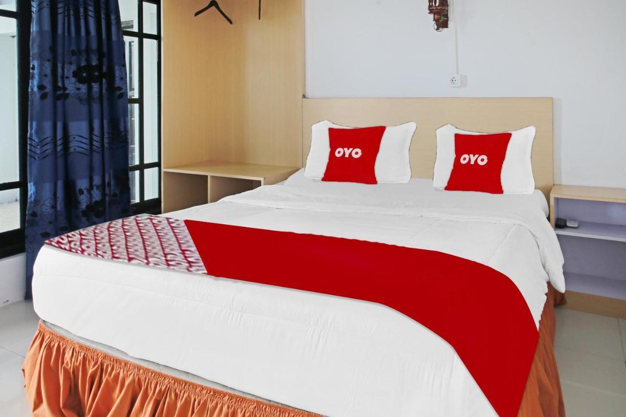 Oyo 90221 Makarim Guest House Syariah بانكالان بون المظهر الخارجي الصورة
