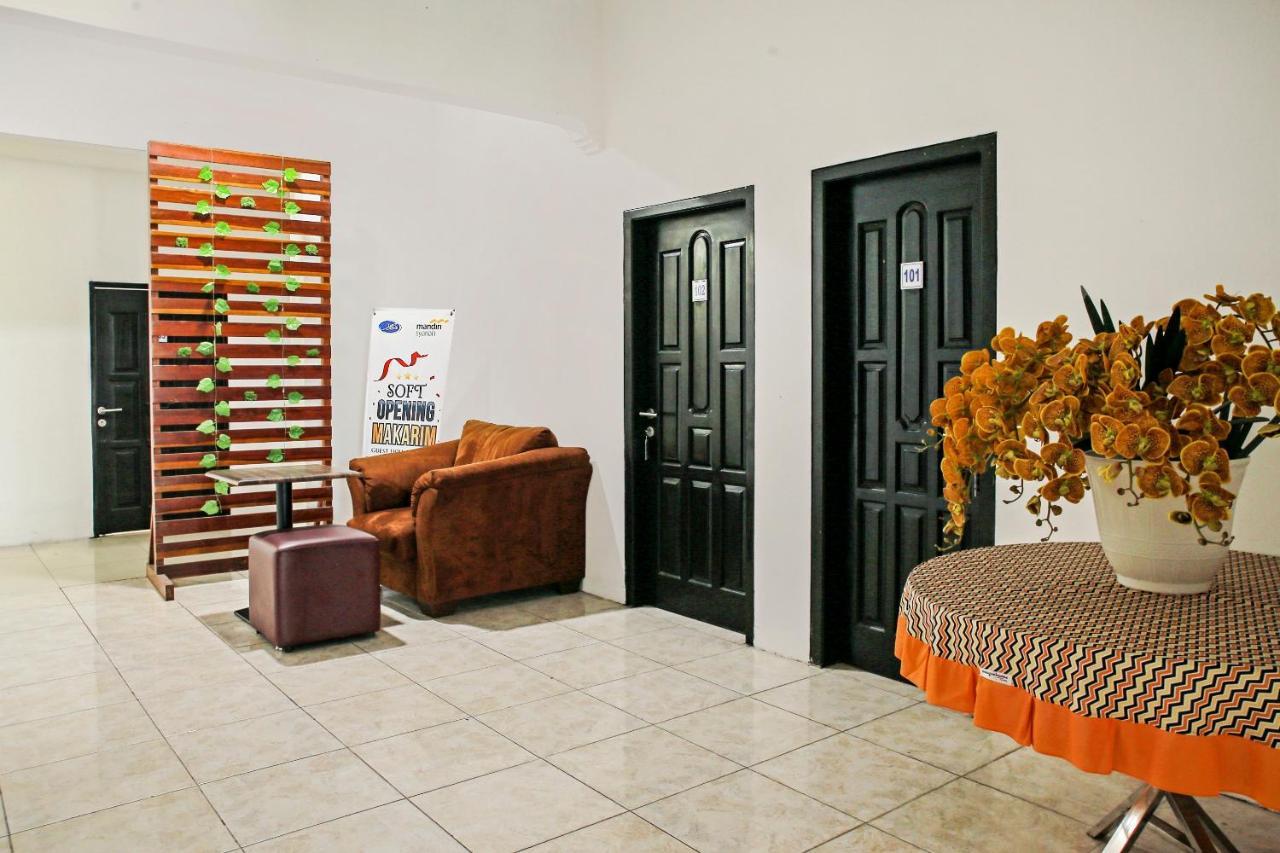 Oyo 90221 Makarim Guest House Syariah بانكالان بون المظهر الخارجي الصورة