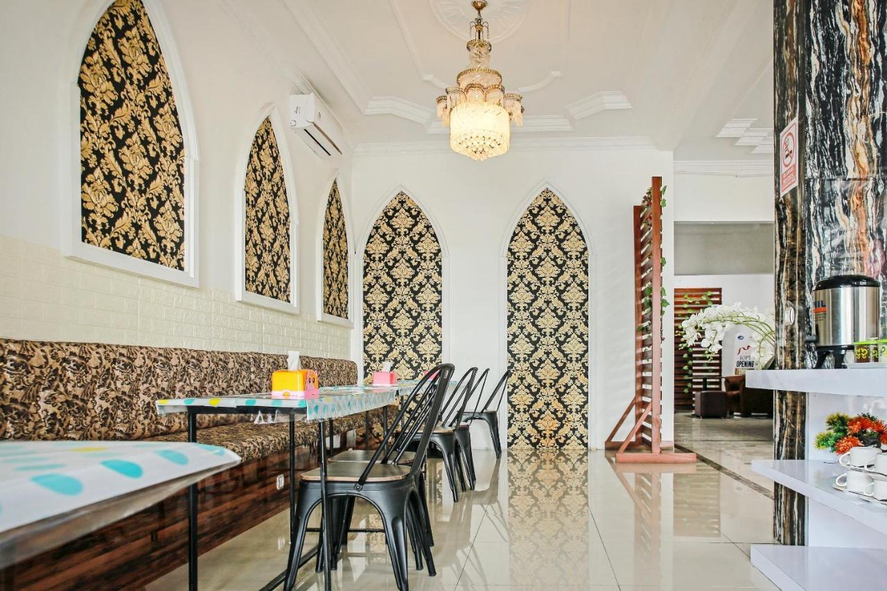 Oyo 90221 Makarim Guest House Syariah بانكالان بون المظهر الخارجي الصورة