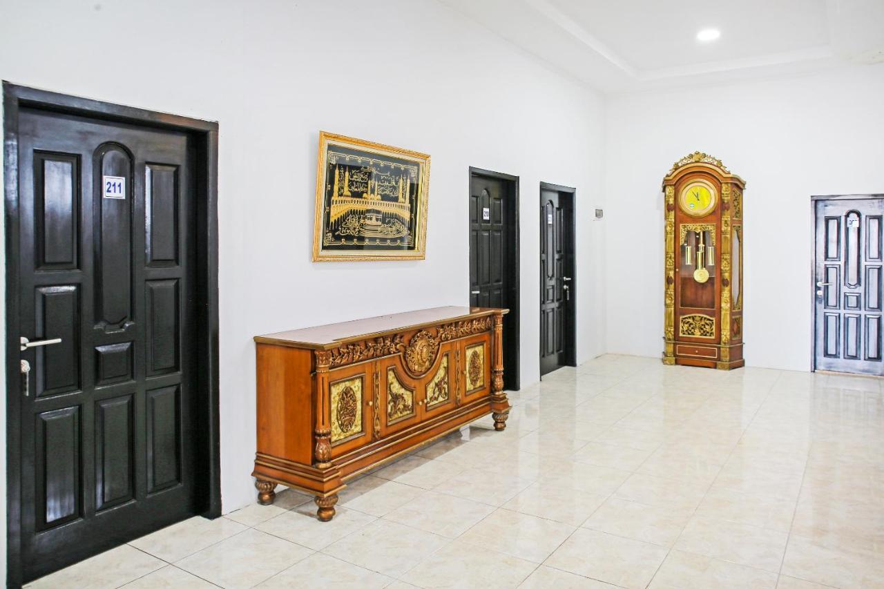 Oyo 90221 Makarim Guest House Syariah بانكالان بون المظهر الخارجي الصورة