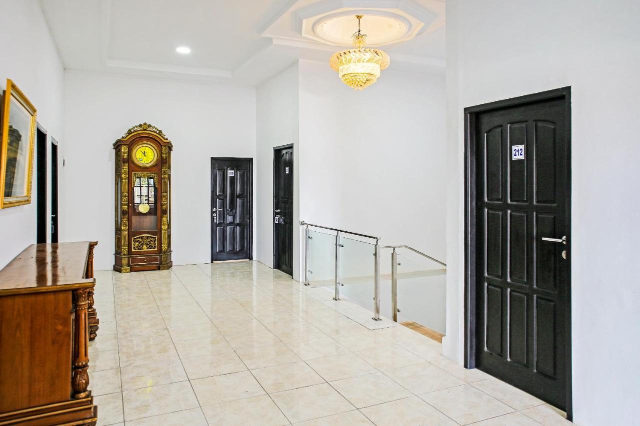 Oyo 90221 Makarim Guest House Syariah بانكالان بون المظهر الخارجي الصورة