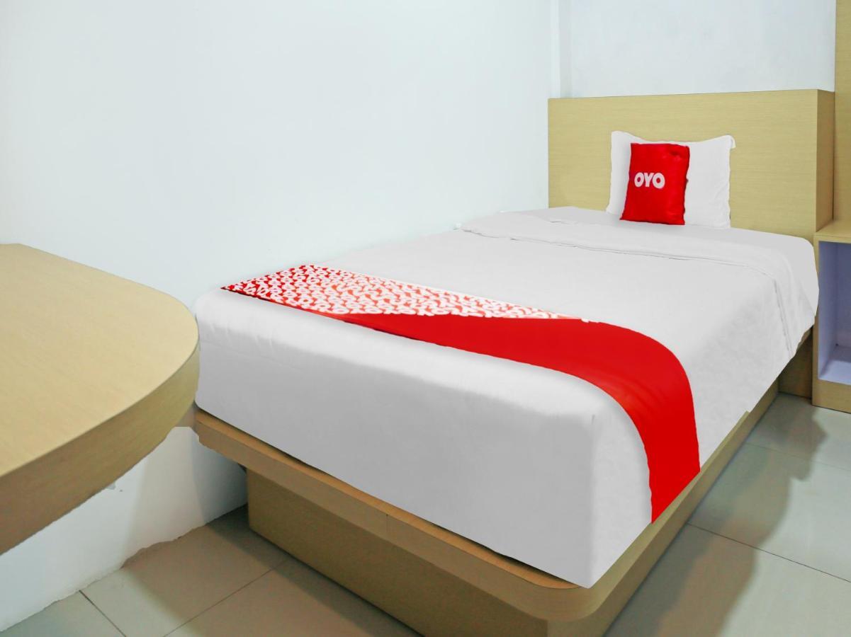 Oyo 90221 Makarim Guest House Syariah بانكالان بون المظهر الخارجي الصورة