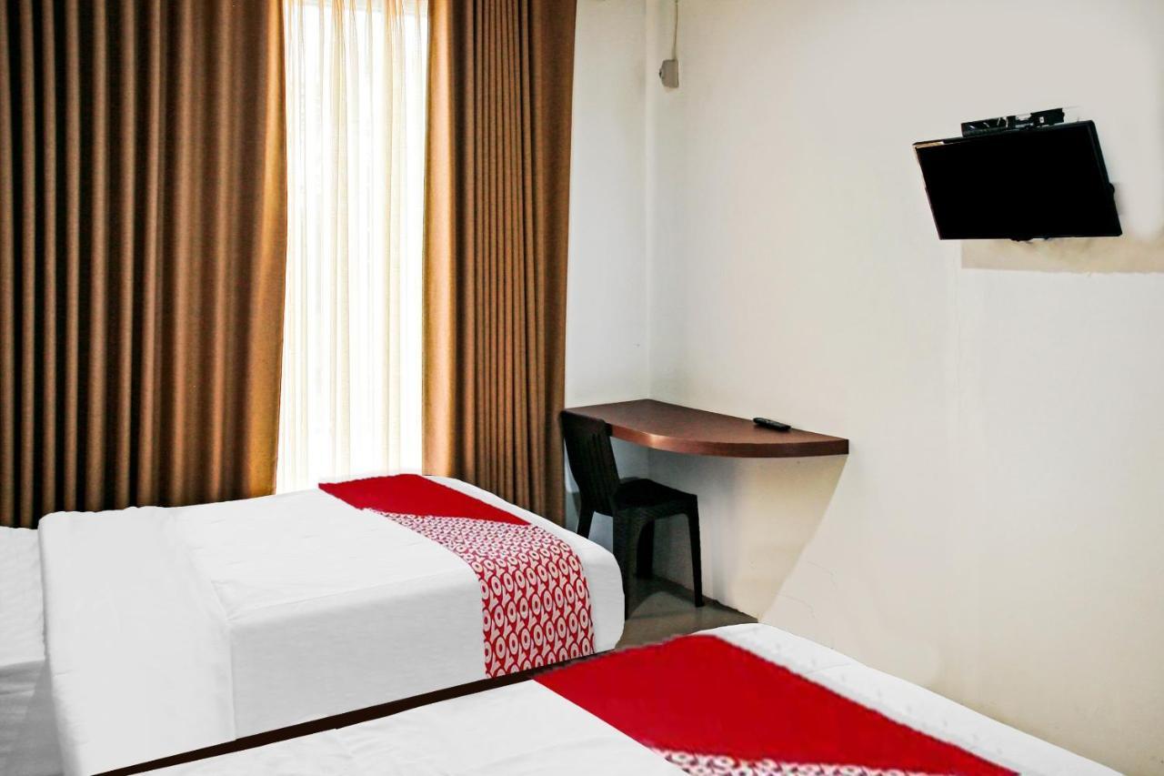 Oyo 90221 Makarim Guest House Syariah بانكالان بون المظهر الخارجي الصورة